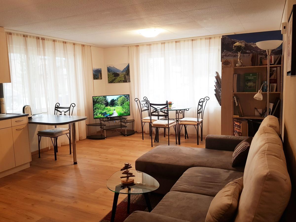 Casa Mila Appartement Muotathal Buitenkant foto