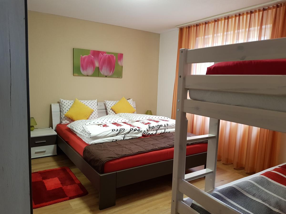 Casa Mila Appartement Muotathal Buitenkant foto